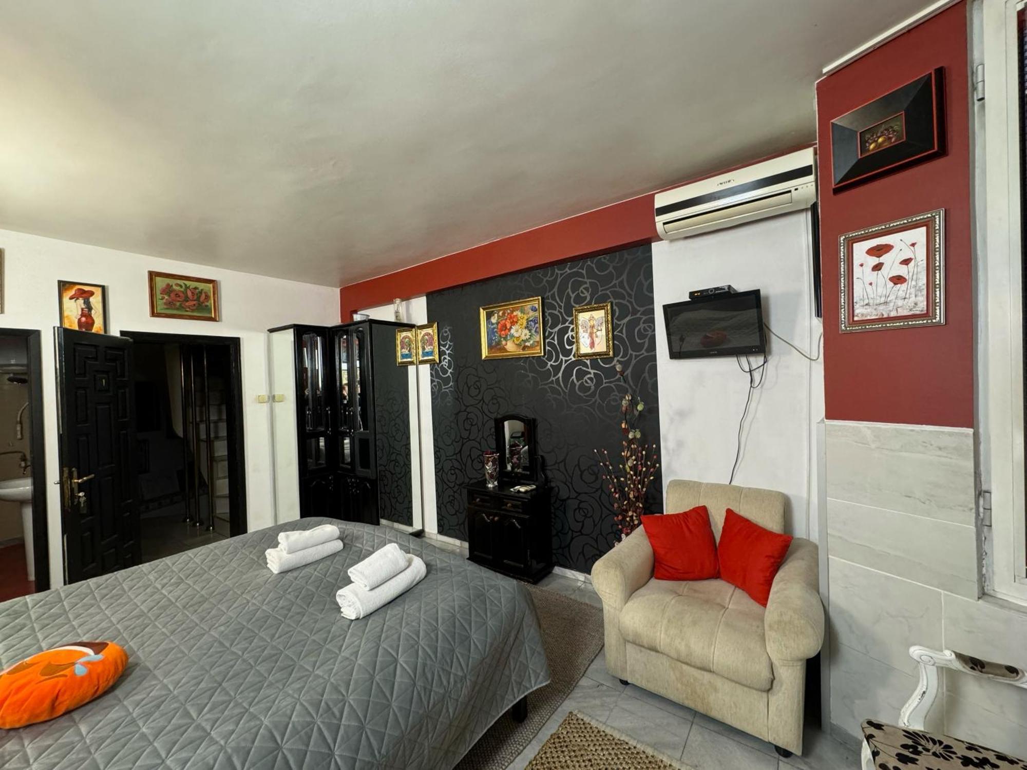Mini Hotel-Bohemi Płowdiw Zewnętrze zdjęcie